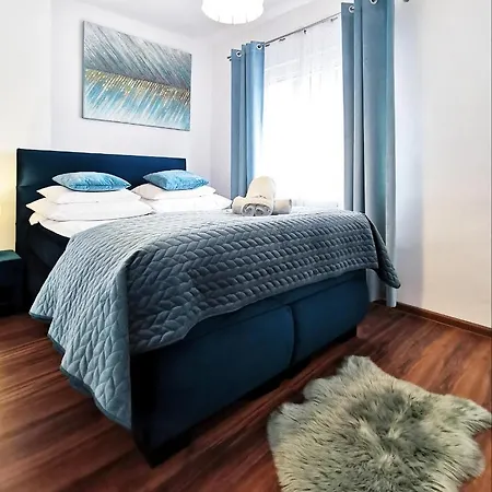 Alcatraz Z Jacuzzi Hotel apartamentowy Karpacz