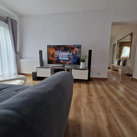 Alcatraz Z Jacuzzi Aparthotel