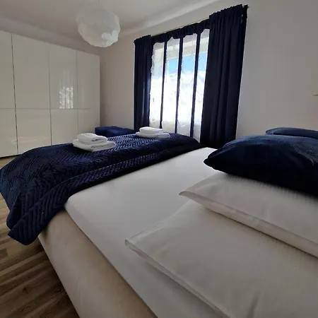 Alcatraz Z Jacuzzi Hotel apartamentowy