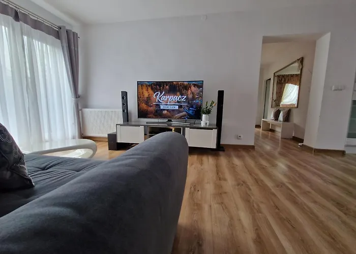 Alcatraz Z Jacuzzi Апарт-отель